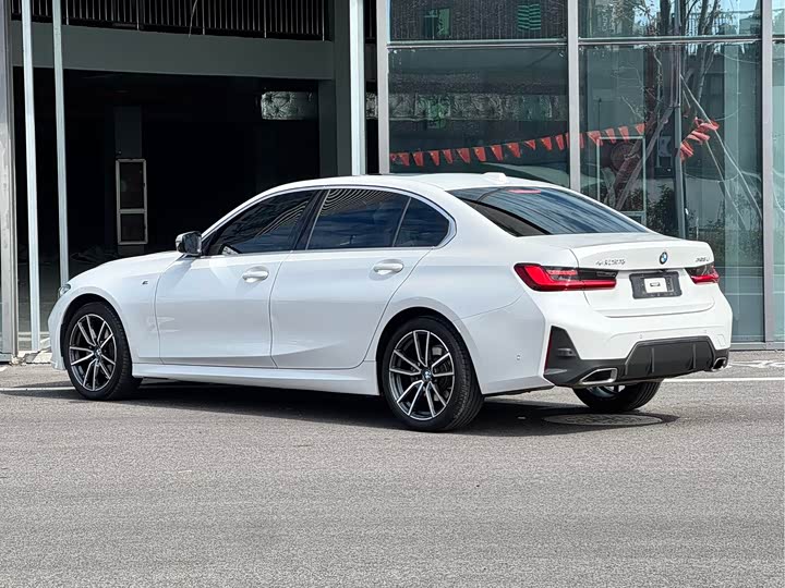 Фото 4 - BMW 3 Series