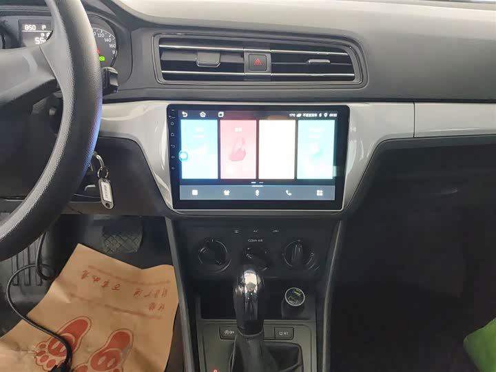 Фото 13 - Volkswagen Lavida