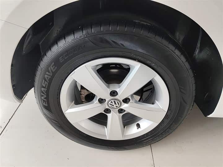 Фото 26 - Volkswagen Lavida