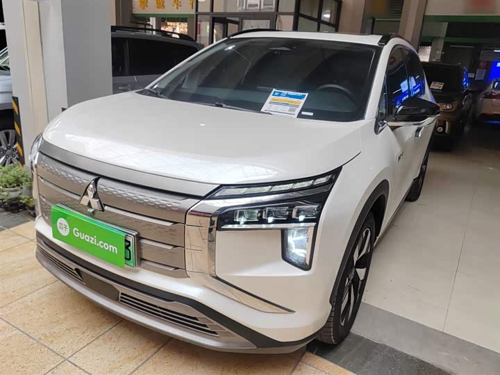 Фото 1 - Mitsubishi Airtrek EV