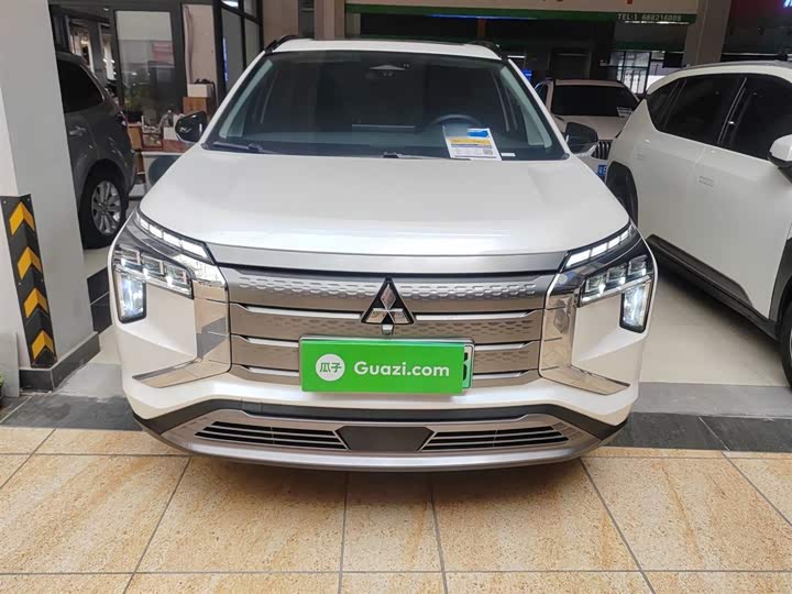 Фото 3 - Mitsubishi Airtrek EV