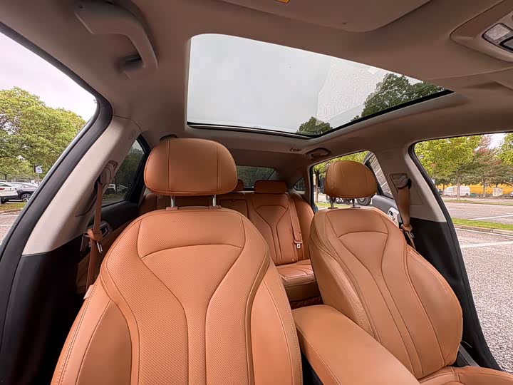 Фото 11 - XPeng P5