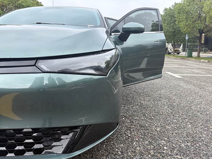 Фото 14 - XPeng P5