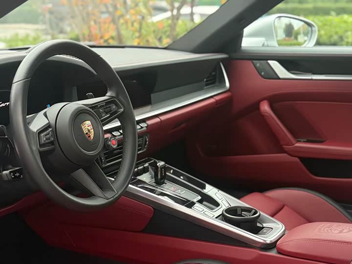 Фото 6 - Porsche 911