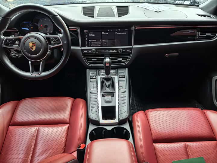 Фото 5 - Porsche Macan