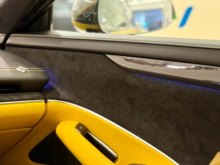 Фото 15 - Xiaomi SU7 Ultra