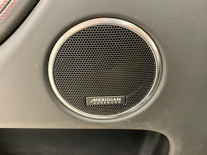 Фото 11 - Land Rover Discovery Sport