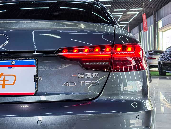 Фото 3 - Audi A4L