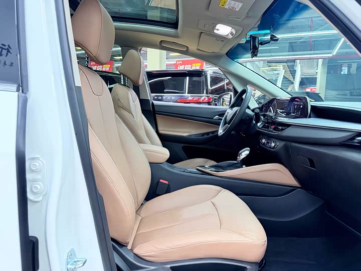 Фото 14 - Buick GL6