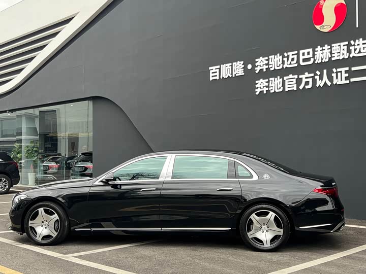 Фото 27 - Mercedes-Benz Maybach S-Class