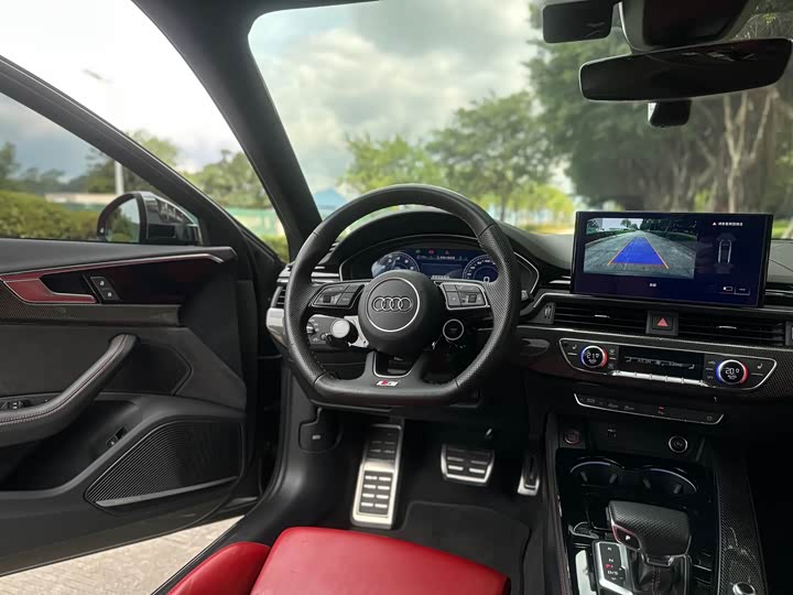 Фото 11 - Audi S4