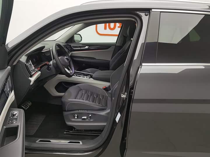 Фото 10 - Volkswagen Teramont X