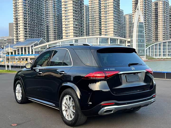 Фото 7 - Mercedes-Benz GLE-Class