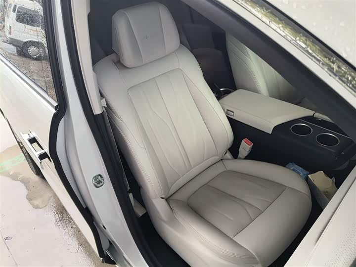 Фото 25 - Buick GL8 Hybrid