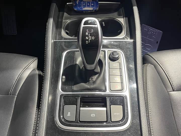 Фото 8 - BYD Song Max