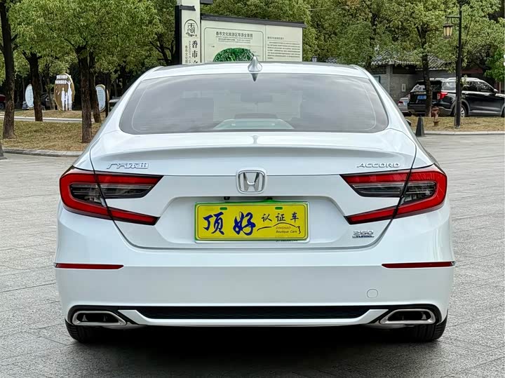 Фото 5 - Honda Accord