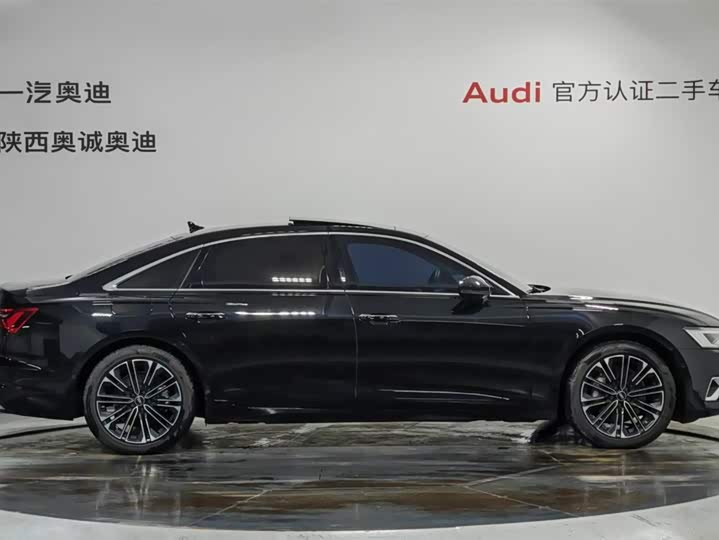 Фото 3 - Audi A6L