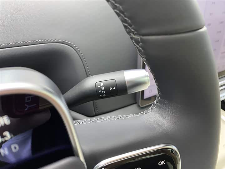 Фото 24 - LiXiang L7