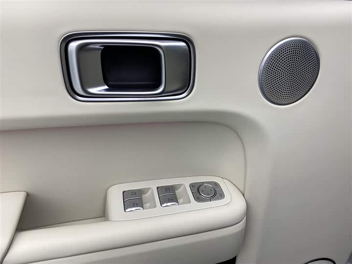 Фото 25 - LiXiang L7