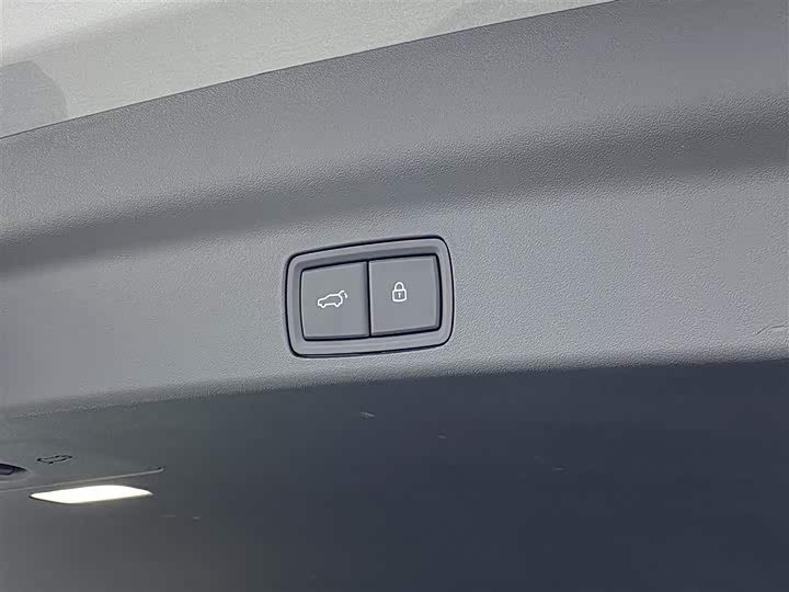 Фото 32 - LiXiang L7