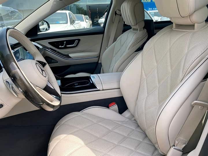 Фото 7 - Mercedes-Benz Maybach S-Class