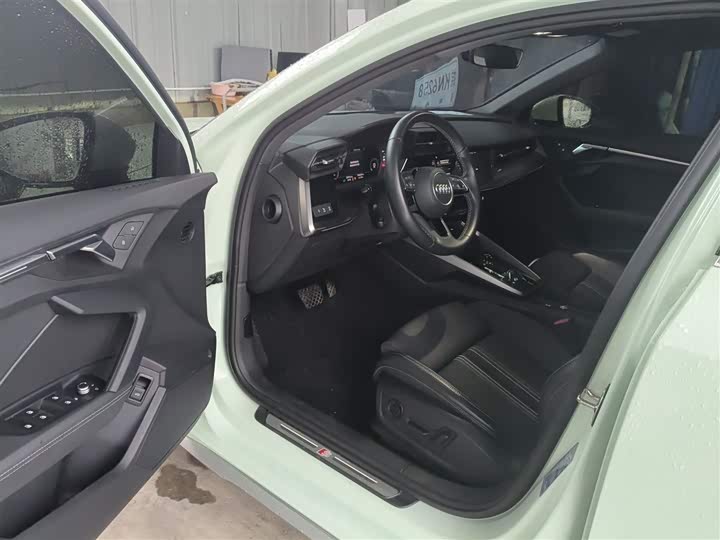 Фото 16 - Audi A3