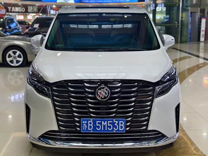 Фото 2 - Buick GL8 ES