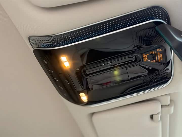 Фото 13 - Mercedes-Benz Maybach S-Class