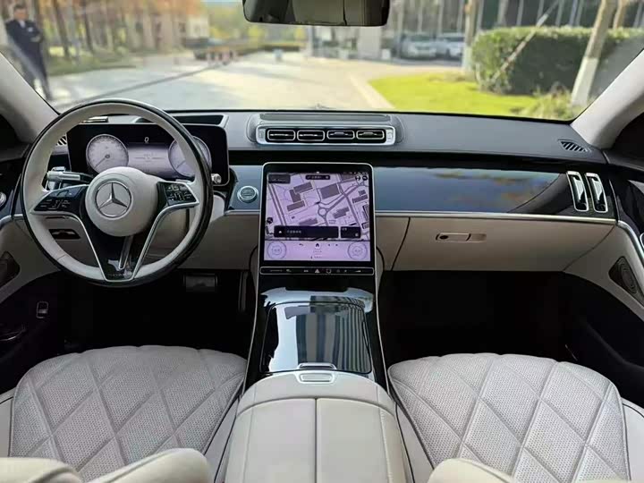 Фото 5 - Mercedes-Benz Maybach S-Class