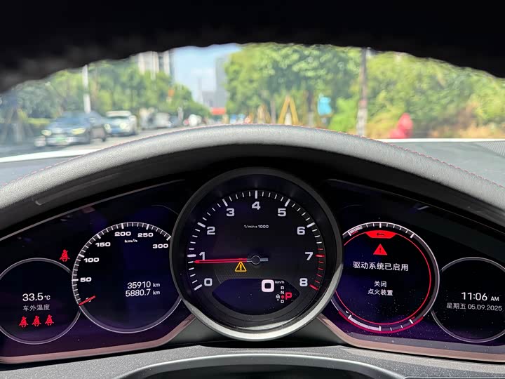 Фото 12 - Porsche Panamera