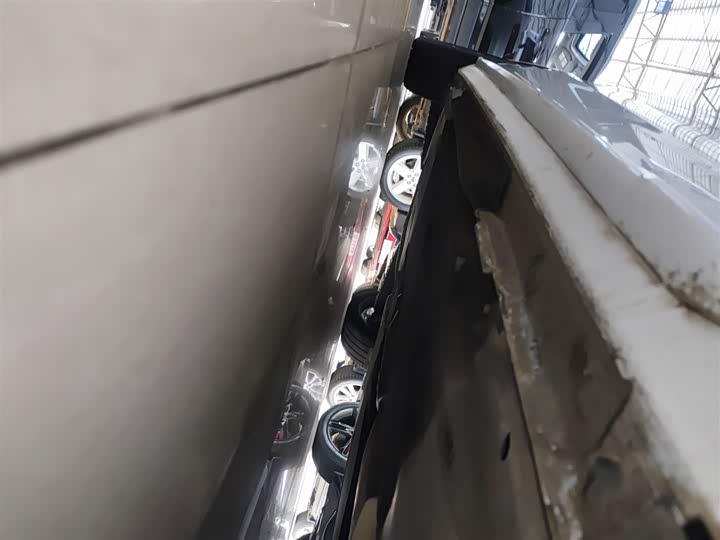 Фото 21 - Audi A4L