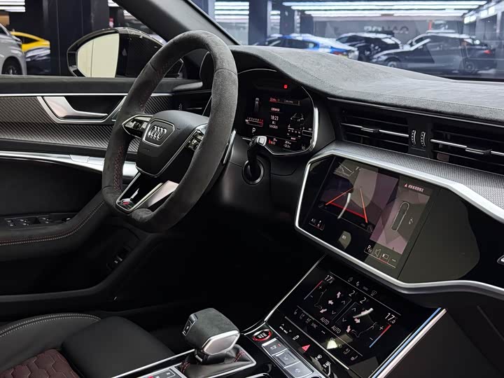 Фото 15 - Audi RS 6