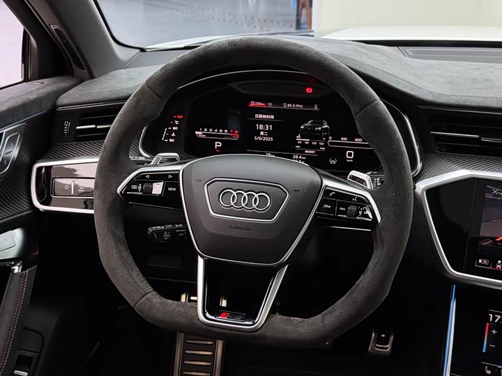 Фото 23 - Audi RS 6