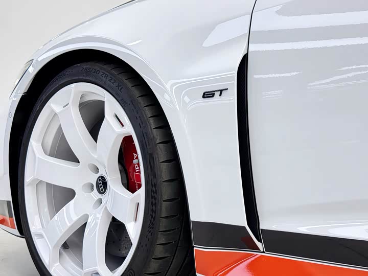 Фото 28 - Audi RS 6