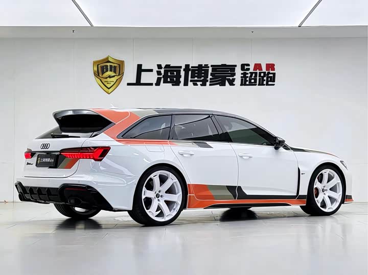Фото 4 - Audi RS 6