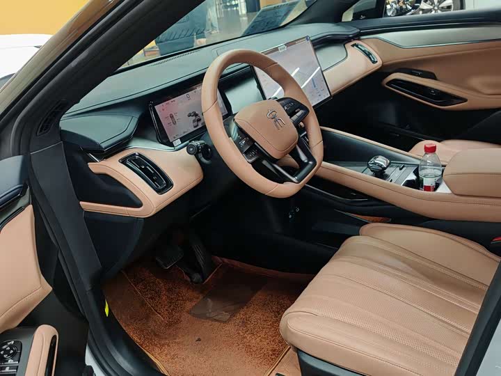 Фото 4 - BYD Song L