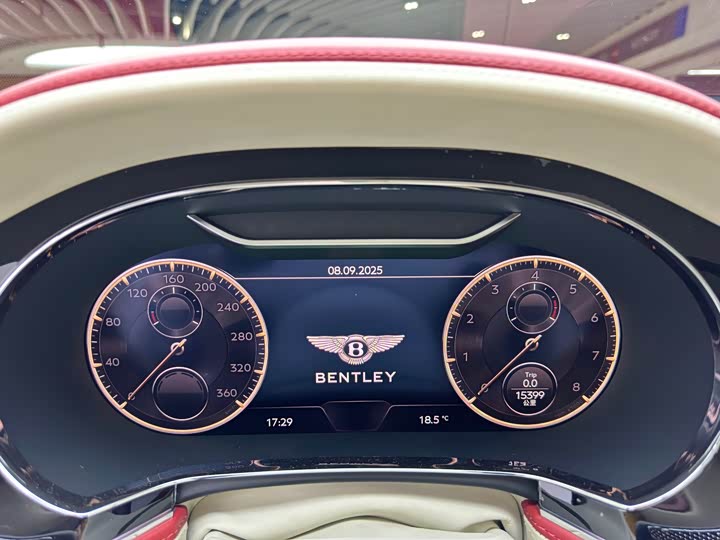Фото 17 - Bentley Flying Spur