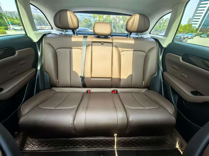 Фото 7 - Leapmotor C11