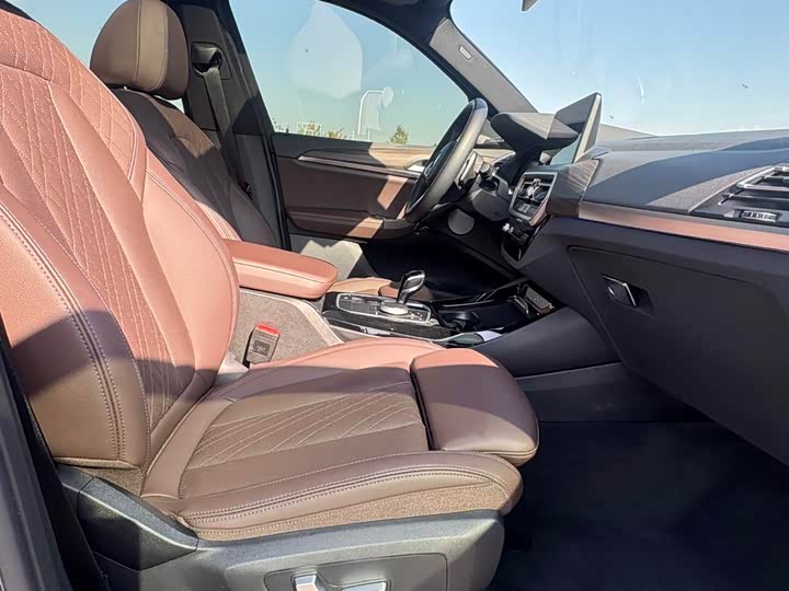 Фото 17 - BMW X3