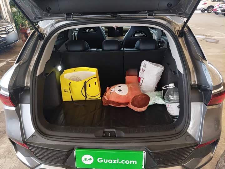 Фото 19 - BYD Yuan Plus