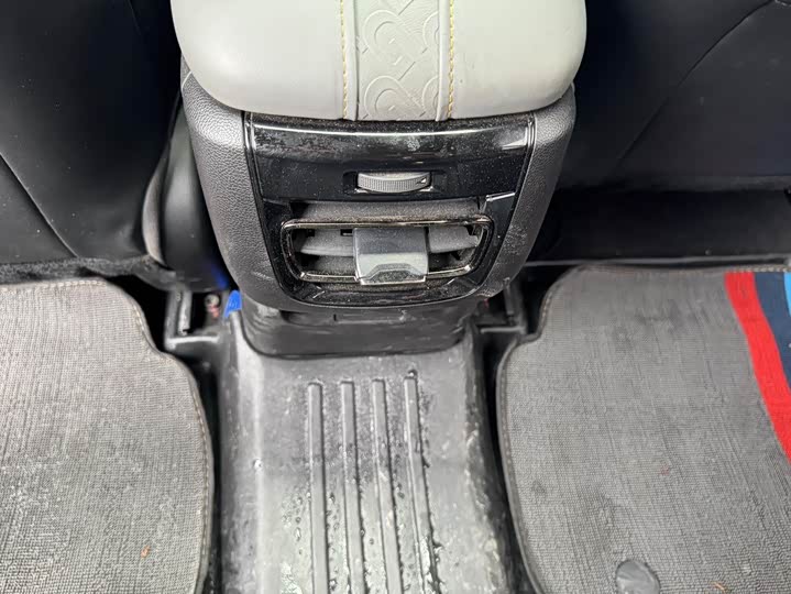 Фото 10 - GAC Trumpchi Empow R