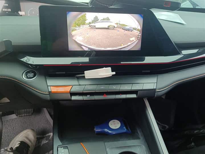 Фото 13 - Changan UNI-V