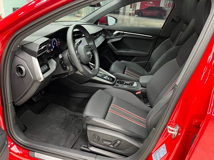 Фото 10 - Audi A3