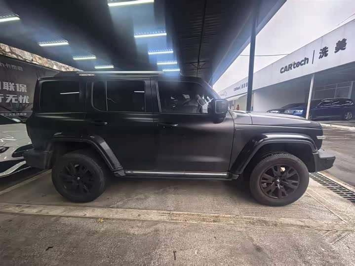 Фото 10 - Tank 300