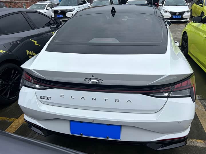 Фото 16 - Hyundai Elantra N line