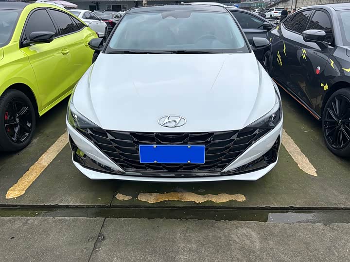 Фото 3 - Hyundai Elantra N line