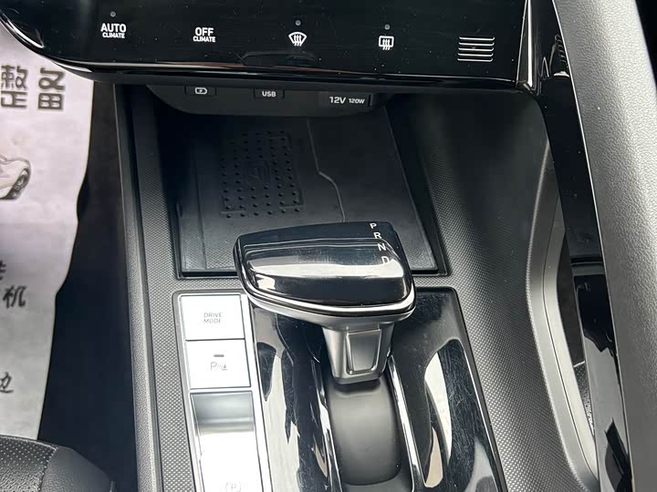 Фото 8 - Hyundai Elantra N line