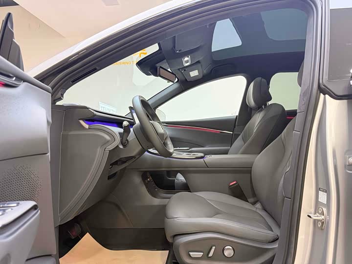 Фото 6 - XPeng G7