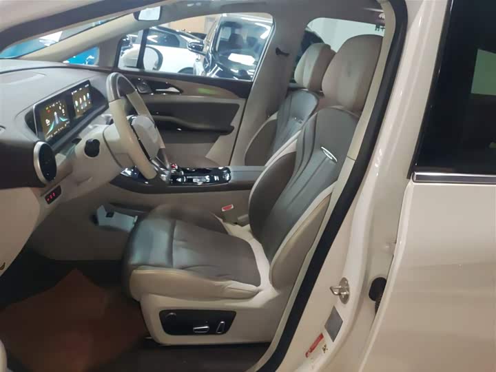 Фото 15 - Dongfeng Forthing Yacht