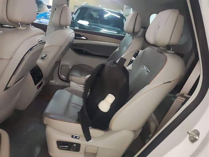 Фото 17 - Dongfeng Forthing Yacht